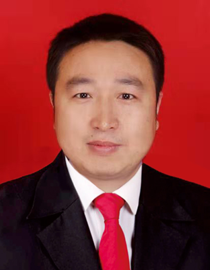 领导班子成员(图5) 领导班子成员(图5)