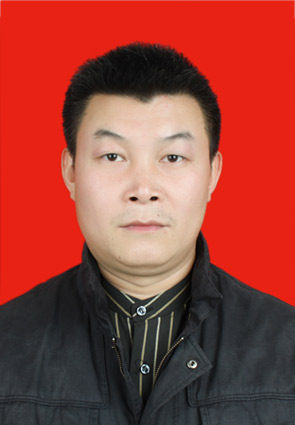 领导班子成员(图3) 领导班子成员(图3)