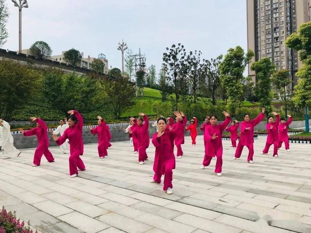 巴人文化旅游产业园(图1)